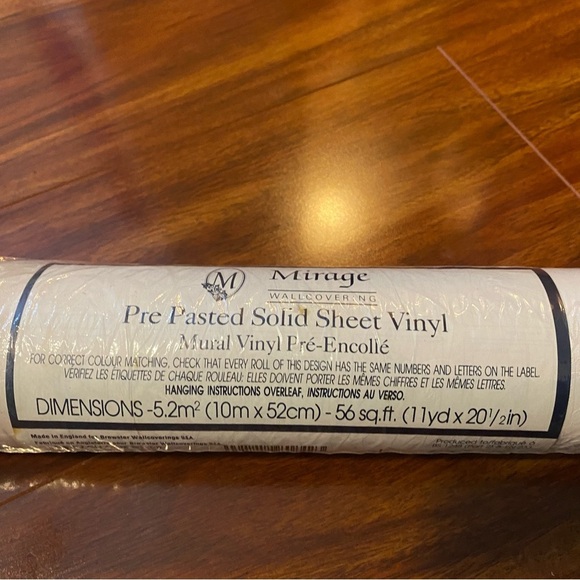 Mirage Sealed Pre-Pasted Solid Sheet Vinyl white floral Print - Picture 3 of 10